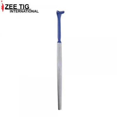 Desmaress Lid Retractor 12cm Insulated